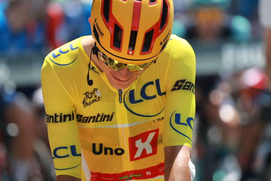 Traeen si užil žltý dres. Po nešťastnom páde sa pre neho TdF končí. Traeen si užil žltý dres. Po nešťastnom páde sa pre neho TdF končí.