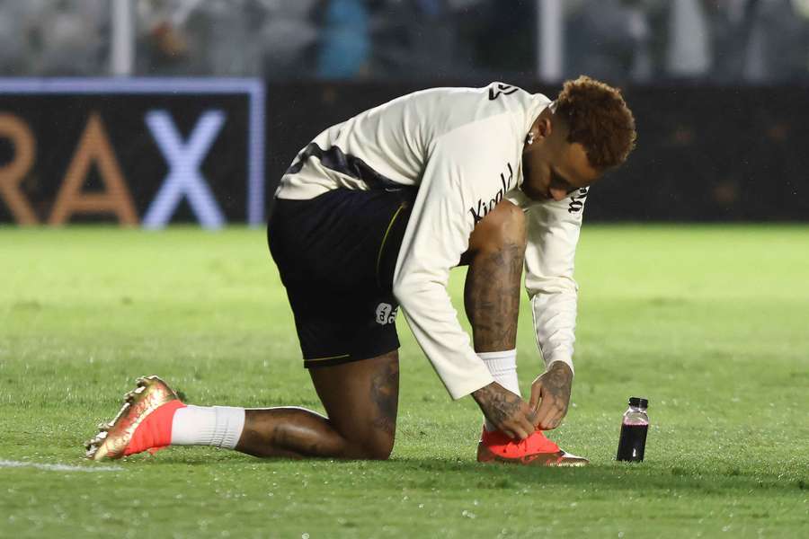 Neymar salterà la preparazione del Brasile per il Mondiale 2026