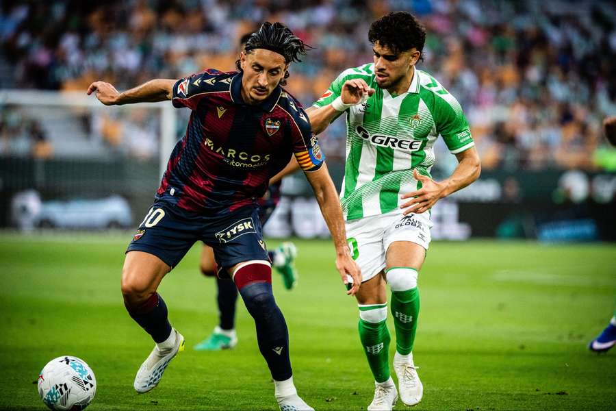 Levante perdeu, mas garantiu permanência