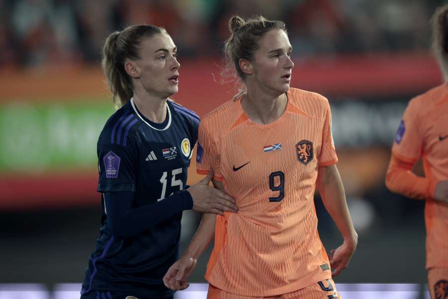 Vivianne Miedema maakte in Nijmegen tegen Schotland haar rentree in Oranje