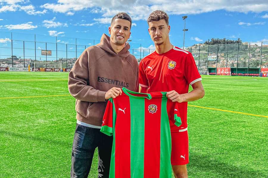 João Cancelo e Pedro Cancelo em Santo António