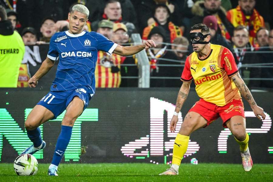 Amine Harit suivi par Ruben Aguilar