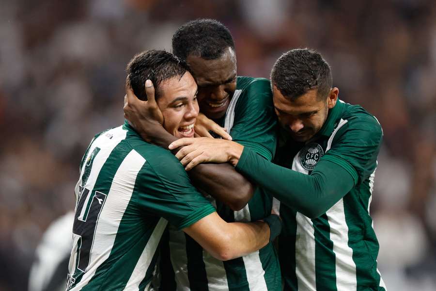 Coritiba venceu Corinthians pela 5ª rodada do Brasileirão