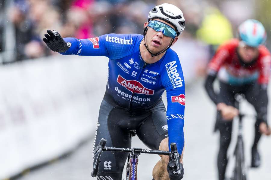 Kaden Groves won dit jaar de Volta Limburg Classic