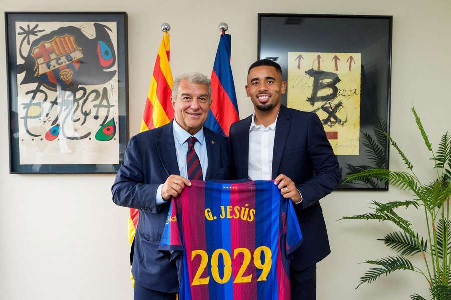 Segio Aguero says Gabriel Jesus "can easily score 10 or 15 goals per season" for Barcelona