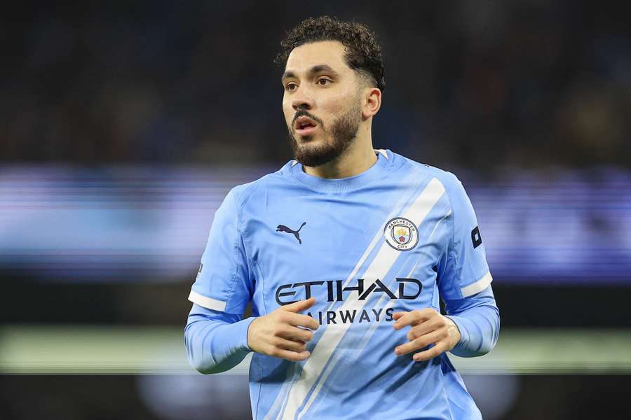 Rayan Cherki, do Manchester City