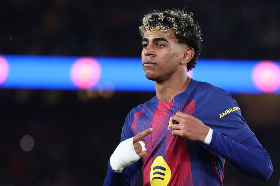 VIDEO: Lamine Yamal scores wondergoal as Barcelona beat Oviedo