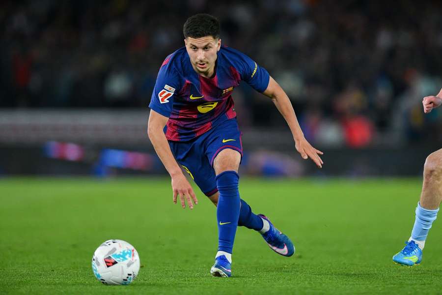 Roony Bardghji in action for Barcelona against Celta Vigo