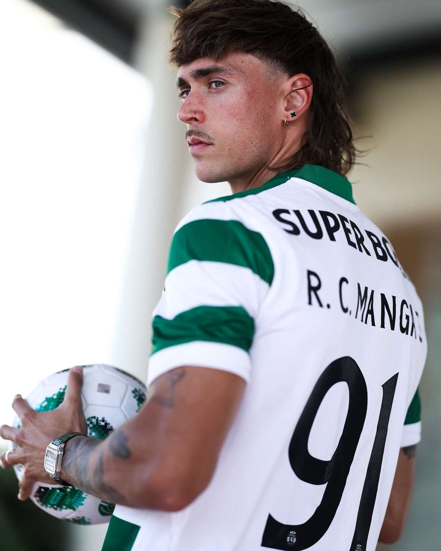 Ricardo Mangas vai envergar a camisola 91