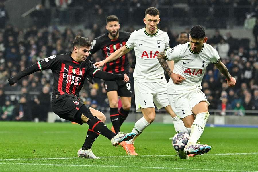 Brahim Diaz ao serviço do AC Milan