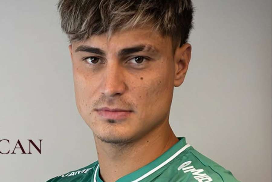 Rapid l-a transferat pe Răzvan Ducan