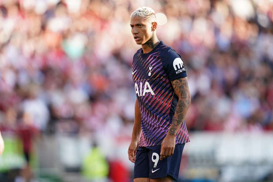 Richarlison szykuje się do odejścia z Tottenhamu. Richarlison szykuje się do odejścia z Tottenhamu.