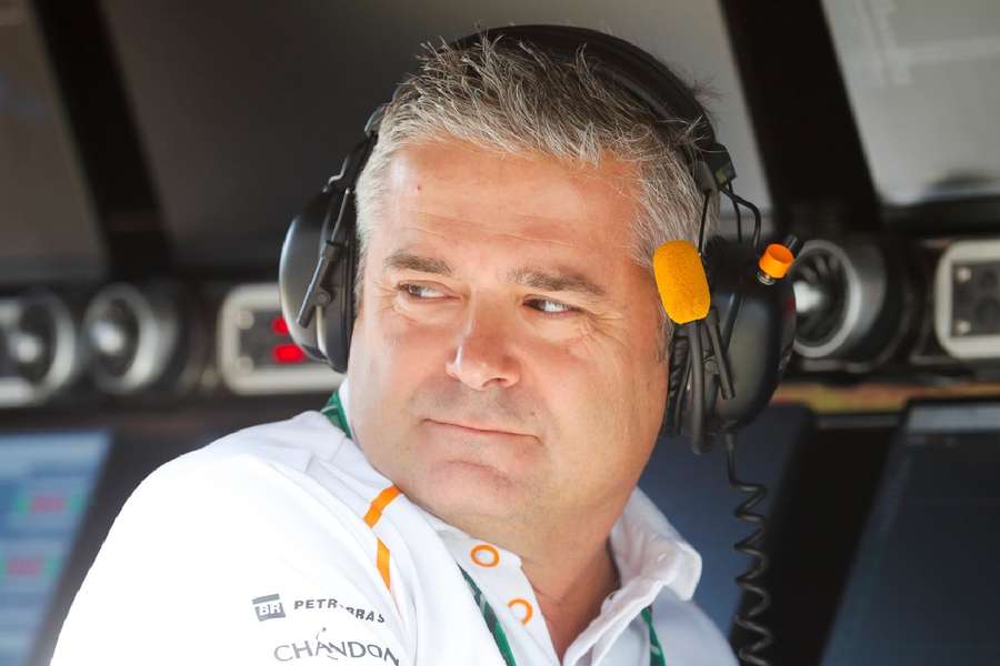 Gil de Ferran durante trabalho como diretor esportivo da McLaren em 2018