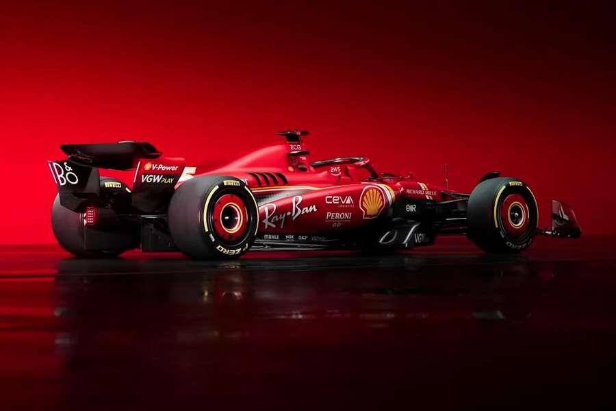 Ferrari apresentou novo monolugar