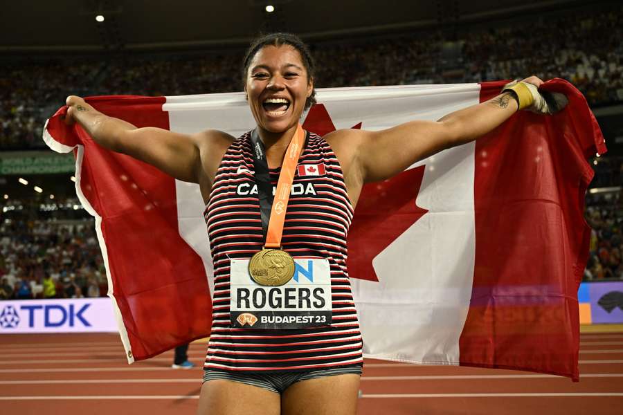 Rogers celebrates her win