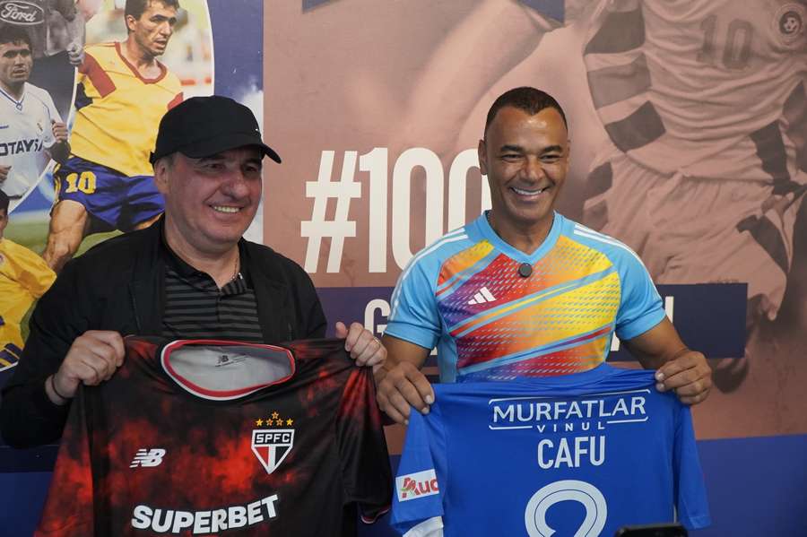 Legendarul Cafu a vizitat academia lui Hagi de la Ovidiu