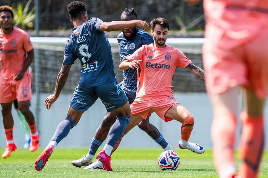 Fábio Vieira foi opção inicial de Martín Anselmi