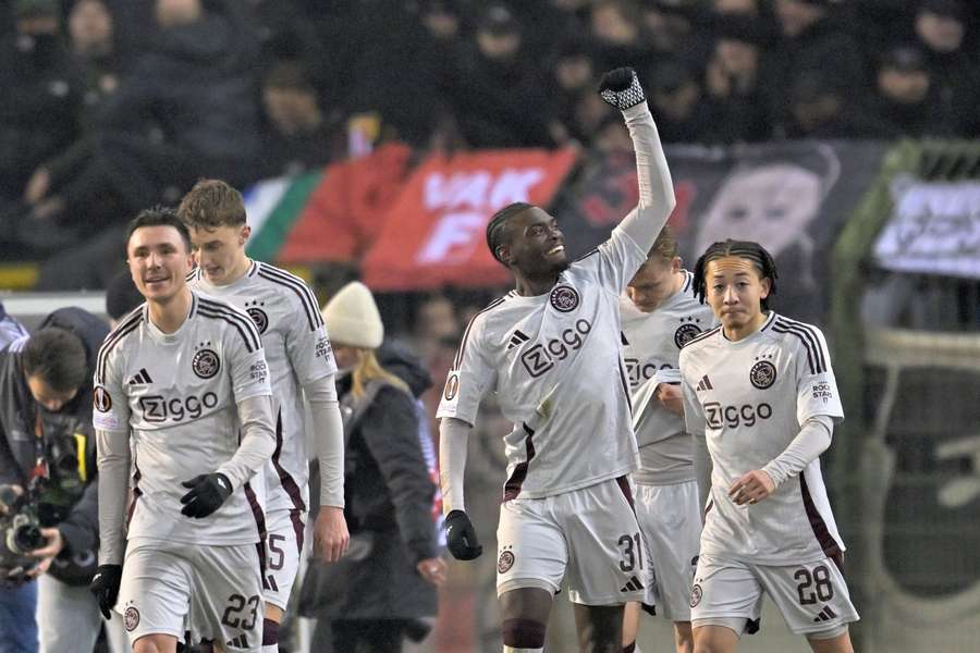 Ajax are close to a spot in the last 16
