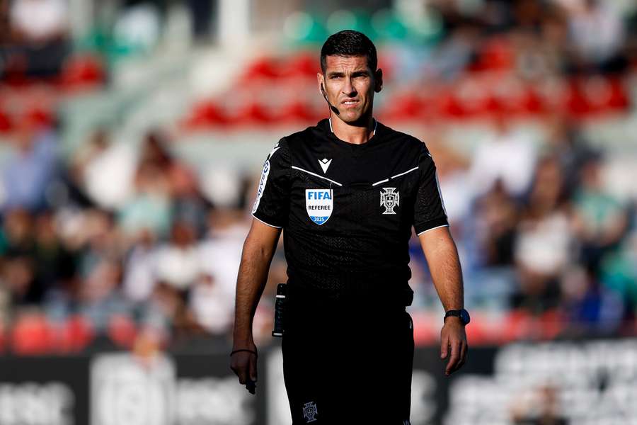 Árbitro Fábio Verissimo Árbitro Fábio Verissimo