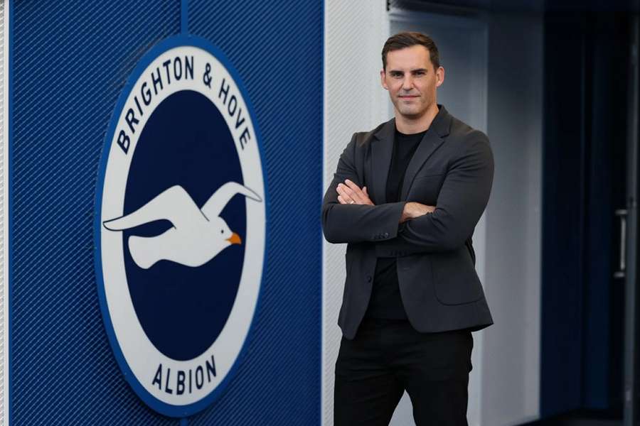 Ayto confirmé comme directeur sportif de Brighton.