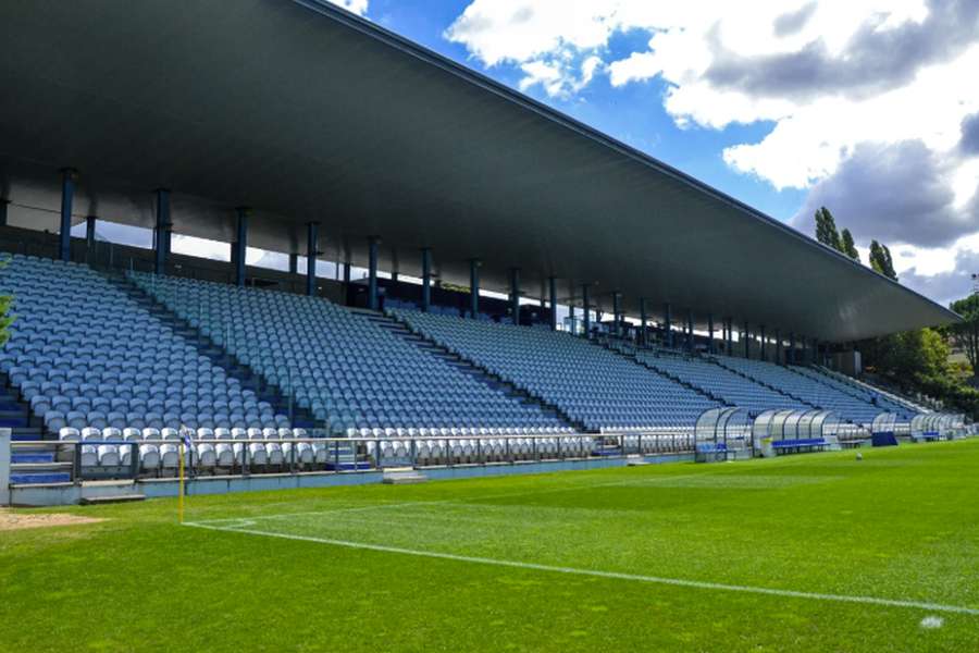 Estádio Luís Filipe Menezes, em Vila Nova de Gaia Estádio Luís Filipe Menezes, em Vila Nova de Gaia