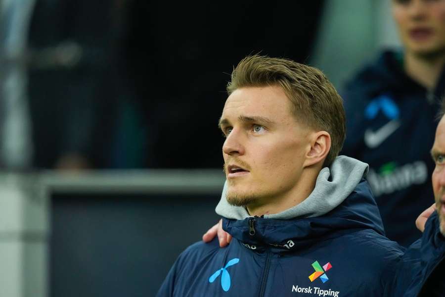 Martin Odegaard a fost prezent la meciurile naționalei Norvegiei din preliminariile pentru Cupa Mondială Martin Odegaard a fost prezent la meciurile naționalei Norvegiei din preliminariile pentru Cupa Mondială