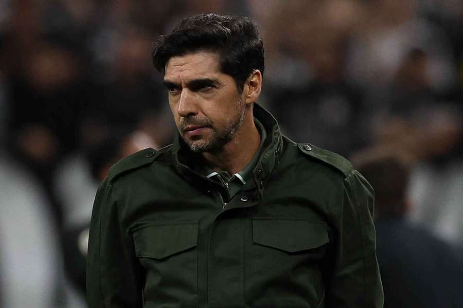 O comandante palmeirense não perdia do arquirrival há 8 jogos