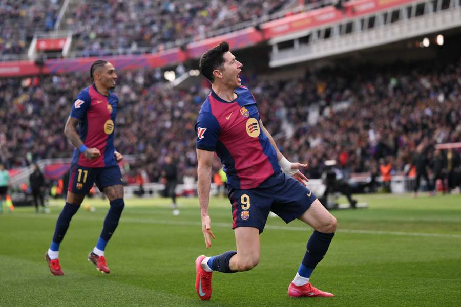 Robert Lewandowski steht an der Spitze der Torjägerliste.