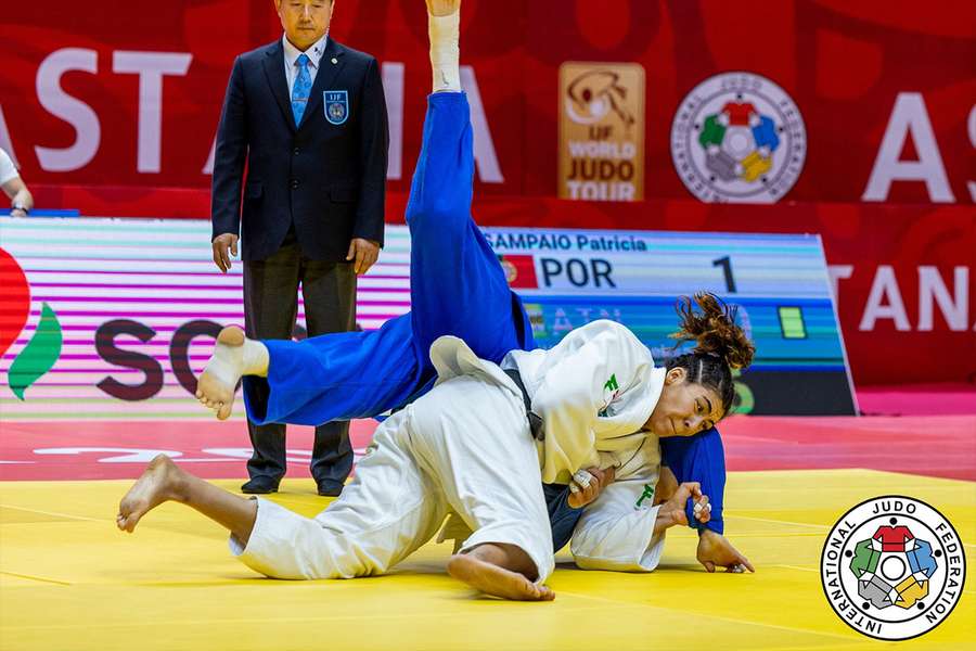 Para chegar à final, a portuguesa afastou a letã Una Dolgilevica, a russa Aleksandra Babintseva e a francesa Madeleine Malonga