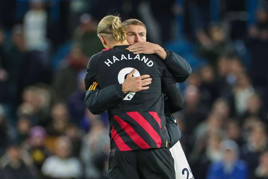 Haaland é a principal esperança de gol da torcida do City no confronto frente ao Everton