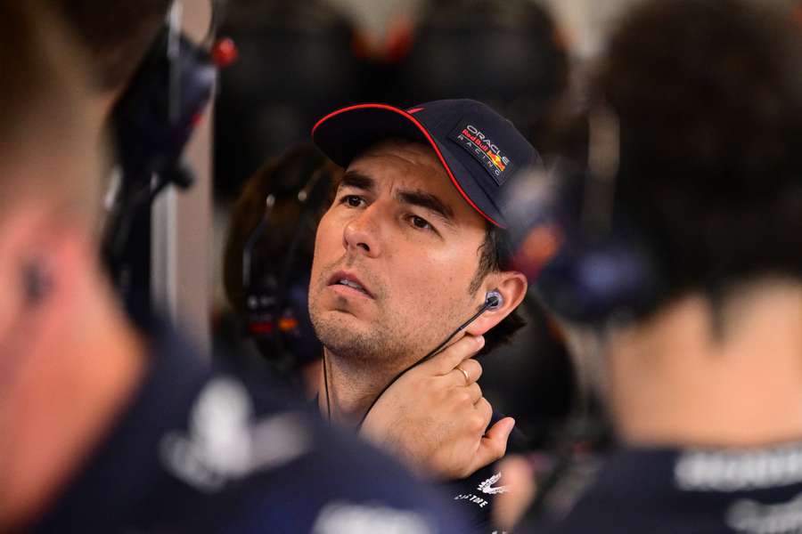 Checo Pérez reconheceu os méritos do seu companheiro de equipe