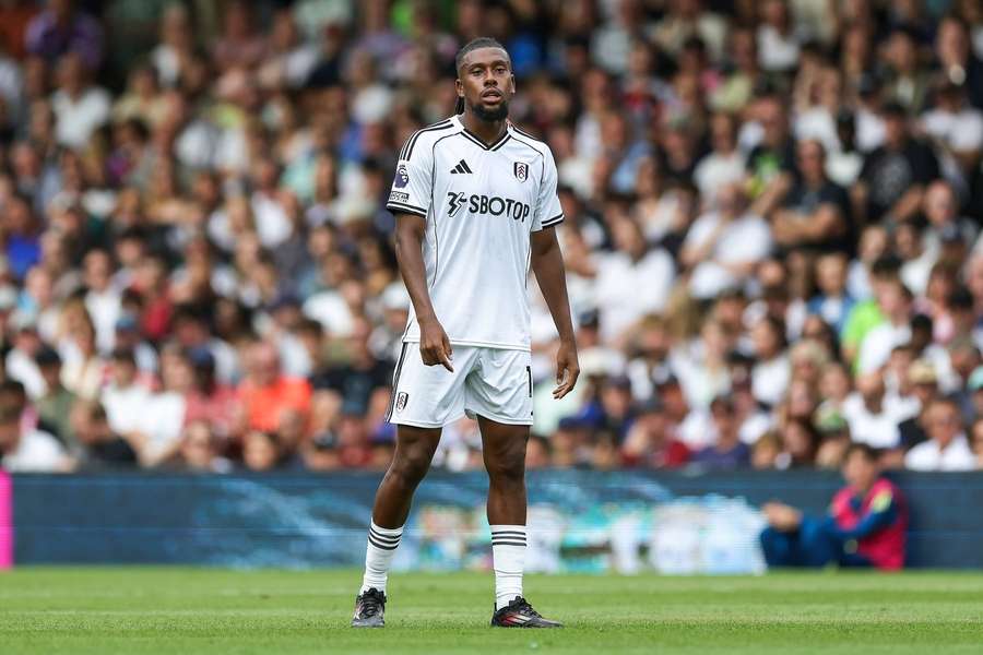 Iwobi explains how Fulham exposed Man United in note to Amorim