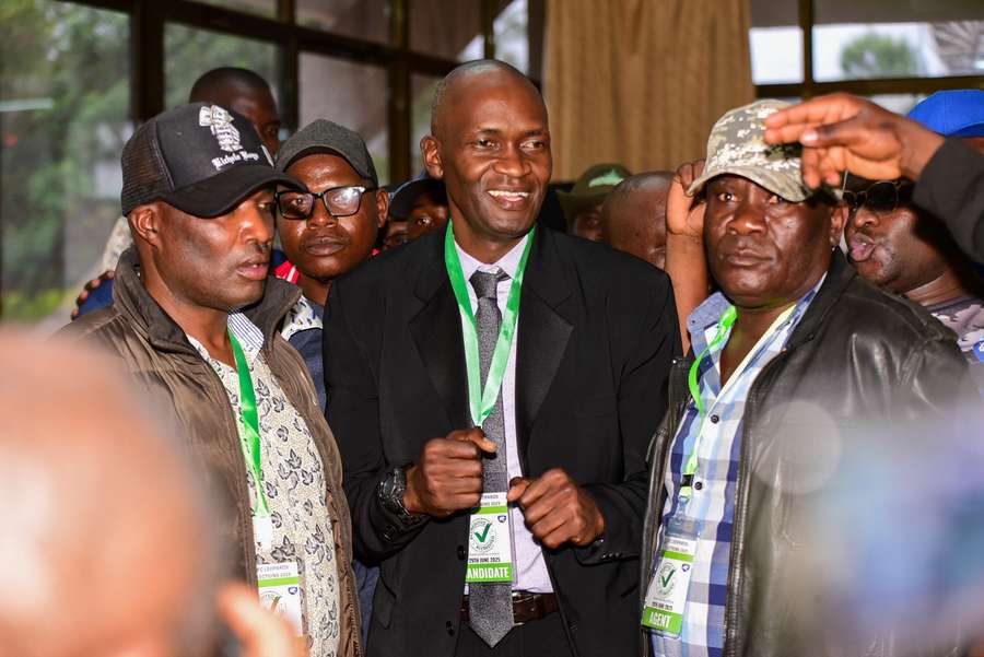 Bonface Ambani (centre) was elected the new AFC Leopards chairman
