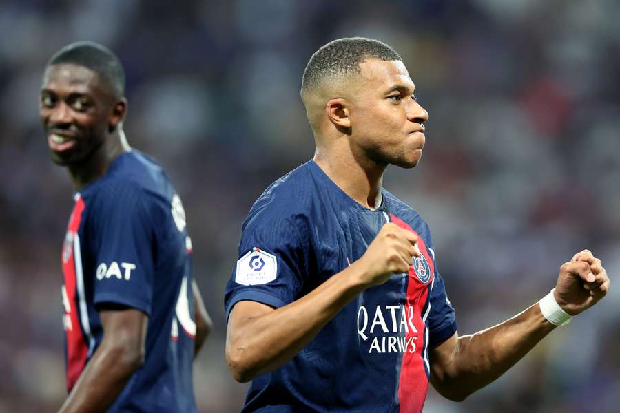 Mbappé abriu o placar de pênalti