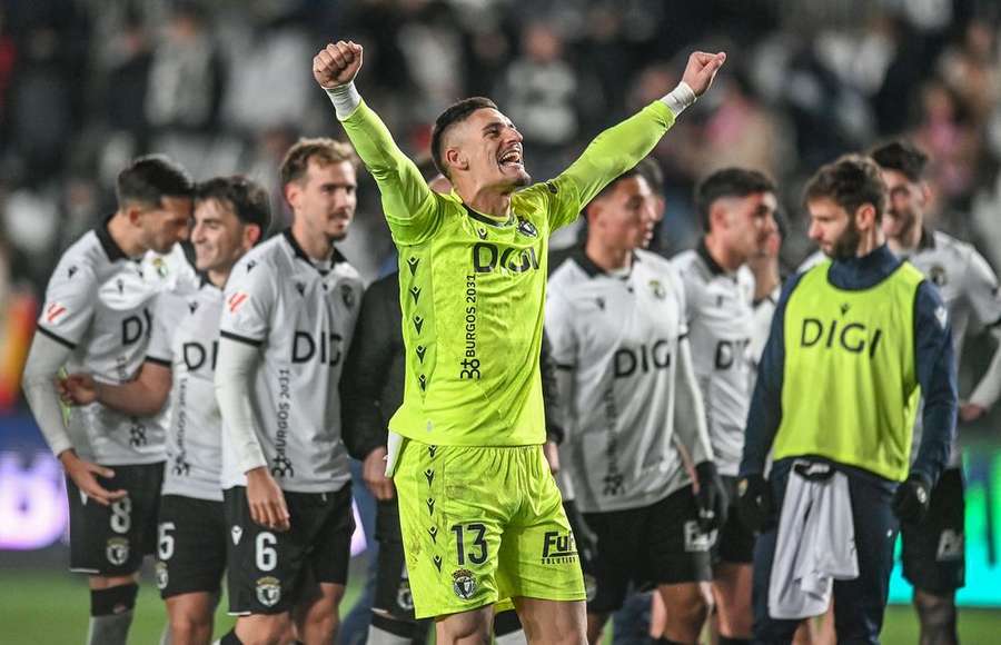 Burgos going for promotion playoff spot