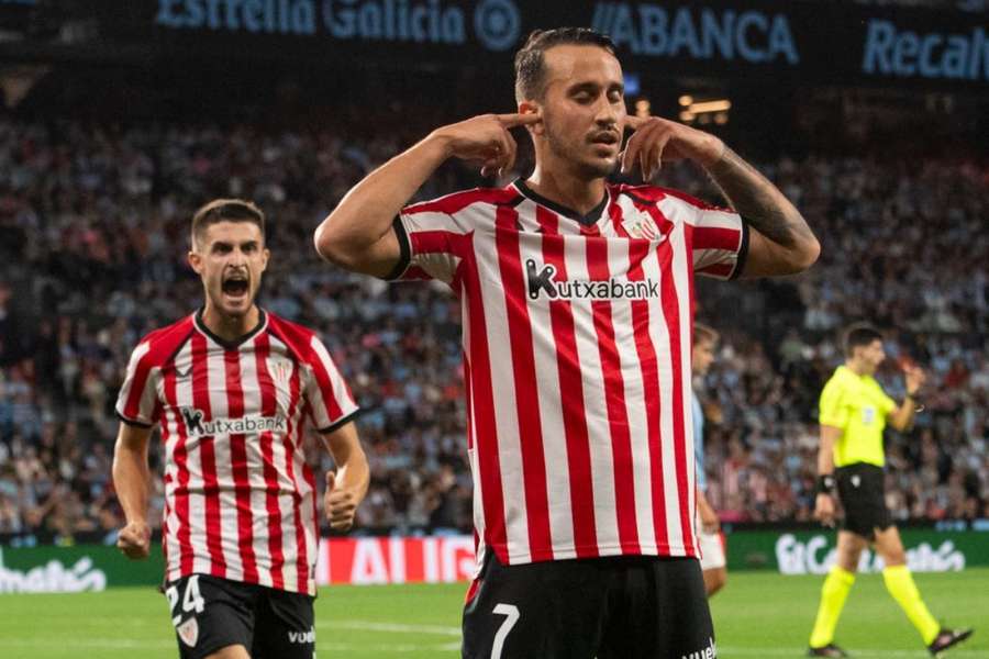 Berenguer celebra su gol en Balaídos