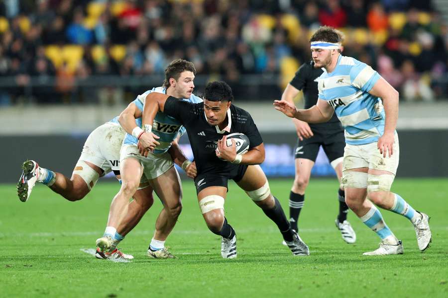 Los All Blacks intentarán mejorar la defensa para derrotar a los Pumas argentinos