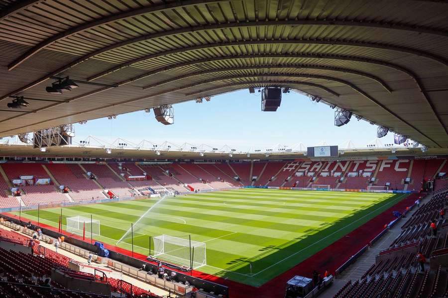 League Two's Grimsby are hoping to make the quarter-finals of the FA Cup