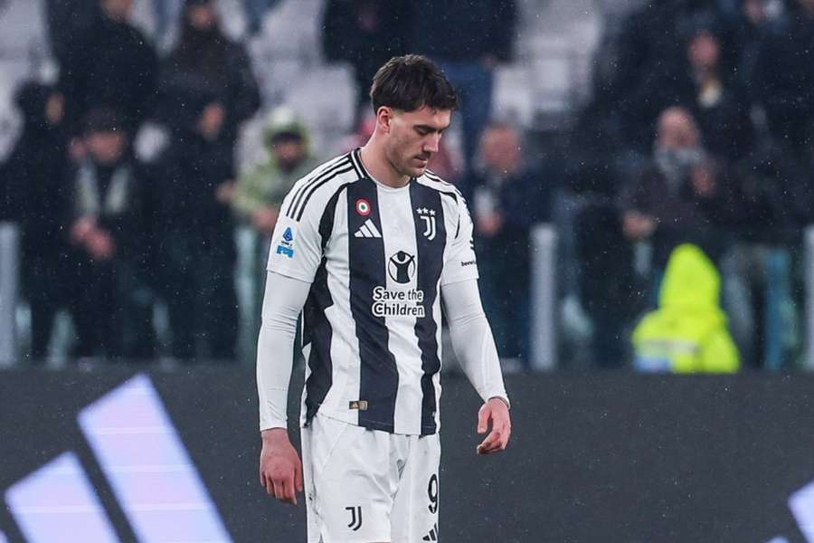 Vlahovic vai para a 45ª partida pela seleção sérvia