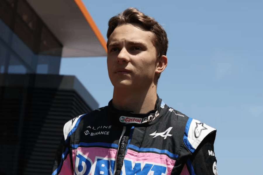 Prichádza Piastriho čas predviesť sa v kráľovnej motošportu. 
