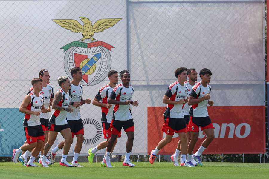 Benfica segue preparação no Seixal Benfica segue preparação no Seixal