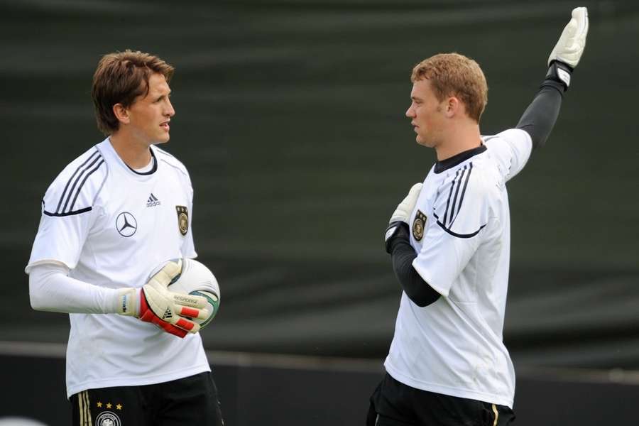 Uma vez juntos na Alemanha: Rene Adler, apoia Manuel Neuer como guarda-redes do Campeonato da Europa
