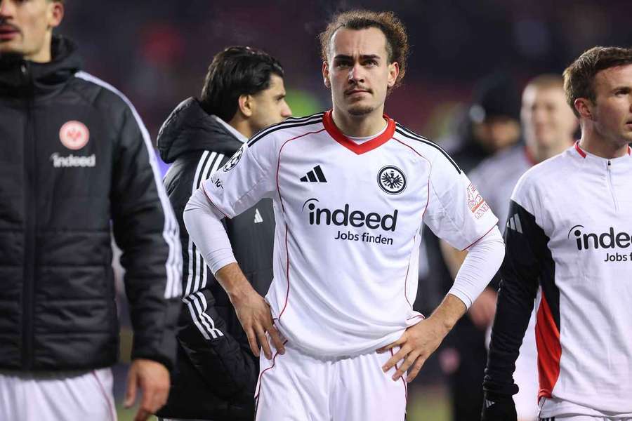 Wer führt die Eintracht aus der Krise? Wer führt die Eintracht aus der Krise?