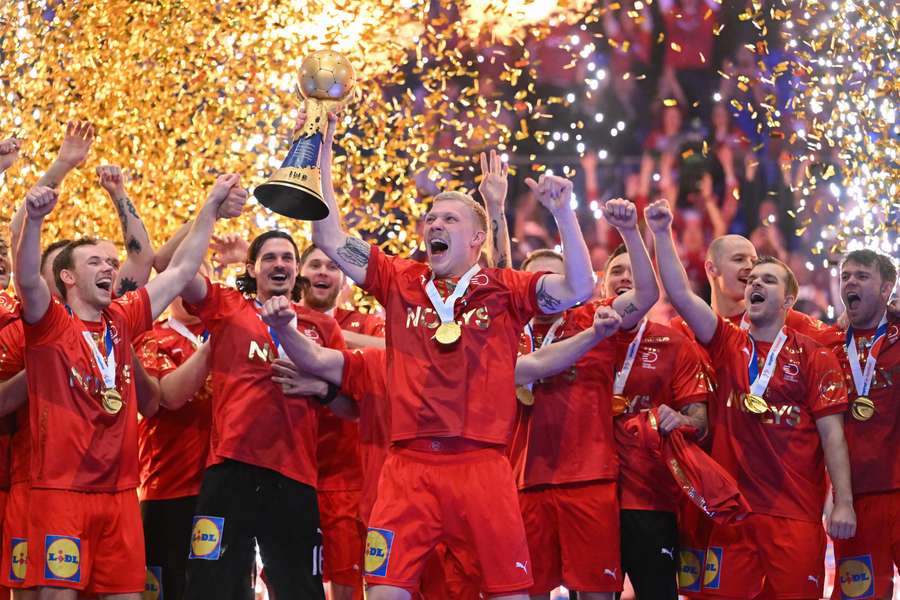 A Dinamarca domina o handebol masculino