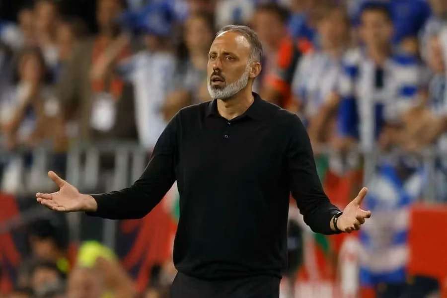 Pellegrino Matarazzo ve finále Copa del Rey proti Atlétiku Madrid.