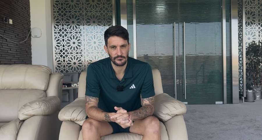 Luis Alberto speaking with Flashscore exclusively