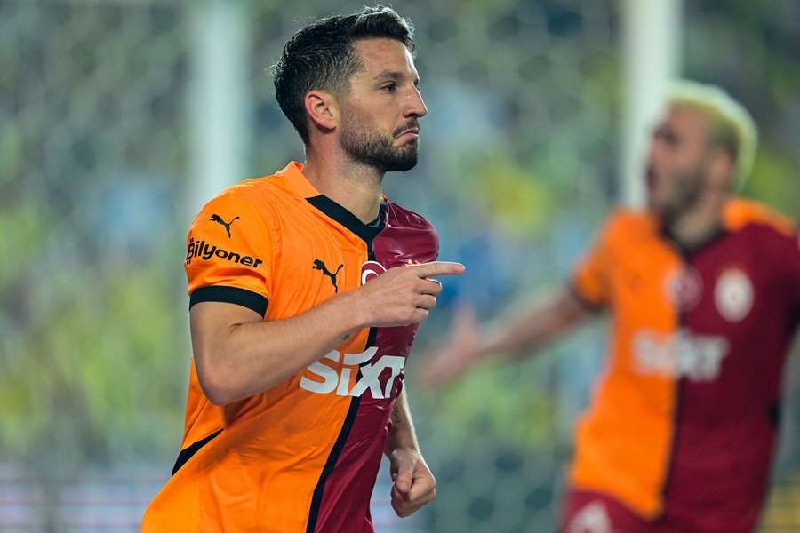 Dries Mertens marcou o segundo golo da partida