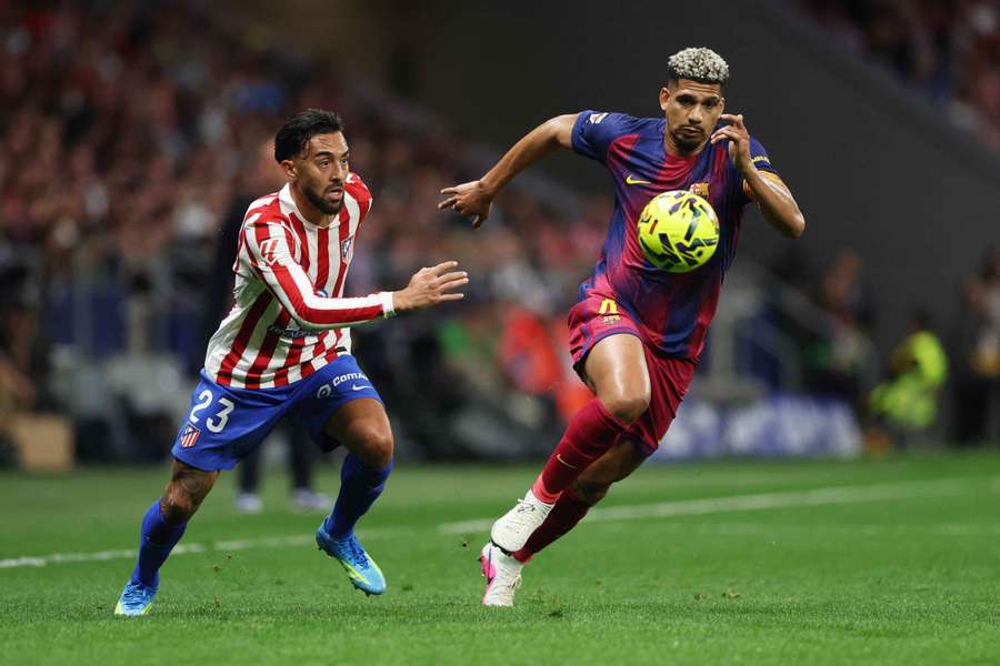 Araújo, en acción ante Nico González