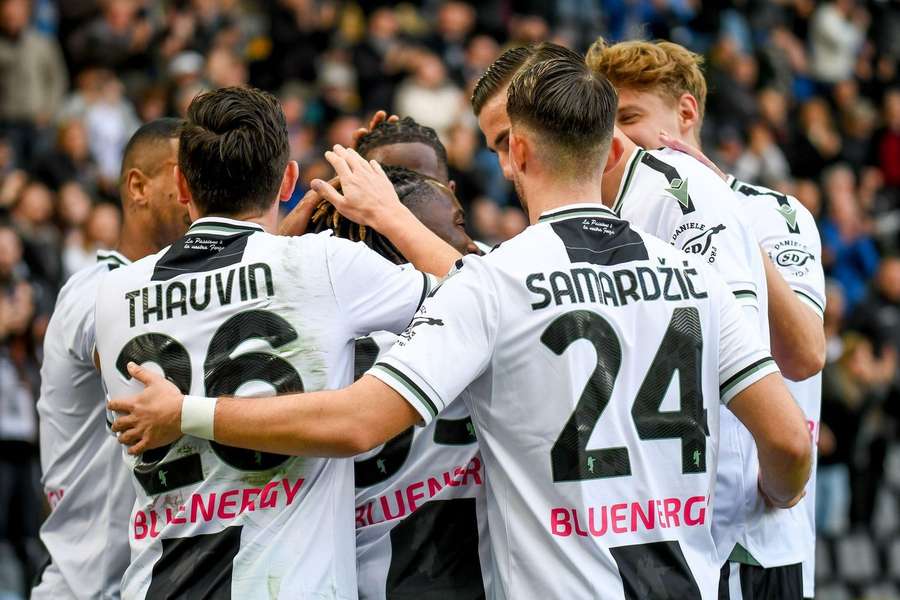 Udinese ocupă locul 15 în Serie A