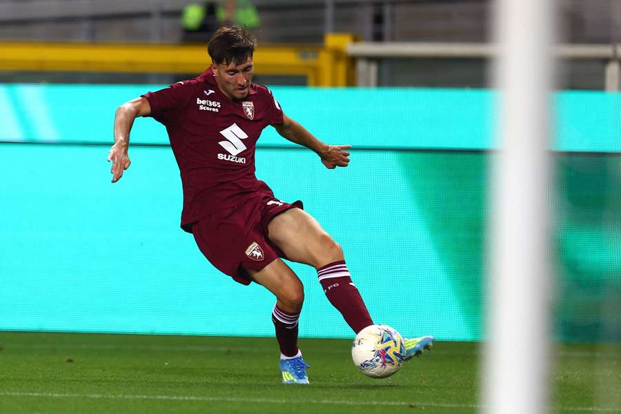 Obrador esteve emprestado pelo Benfica ao Torino Obrador esteve emprestado pelo Benfica ao Torino